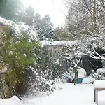 Spacious In Brussels, Large Private Garden Appartement *
