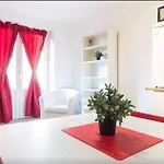 Cool Central Apartment