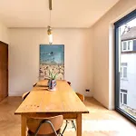 Brussels Garden House - 4 Bdrs