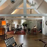 Le Loft Des Artistes