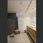 Flagey Terrace Design Residence