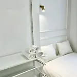 Chez Gianni & Stephanie - A Cozy And Elegant Studio In Brussels