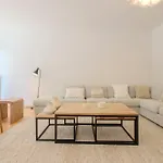 Chaleureux Appartement 1 Chambre Proche Ecole Europeenne