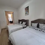 Tasson Snel Apartment Center Of Brussels