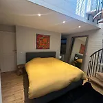 Beautiful Luxurious 1 Bedroom Apartment In The Heart Of The European Quarter