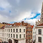 Exclusive 2Br With Unesco Views