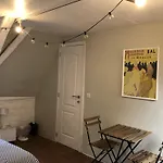 Bruxelles Centre Petite Chambre Privee Au Sablon !