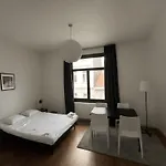 Appartement Confortable 1 Ch Au Coeur De Bruxelles