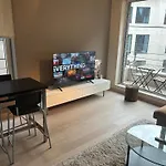 Comfortable Two Bedroom Apartment In City Center