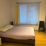 3chambres En Plein Centre-ville Appartement *