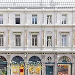 Apartment In The Hyper-Center