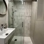 New Centre Apartment *