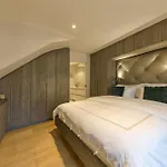 Triplex Penthouse In City Centre