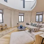 Triplex Penthouse In City Centre