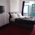 1 Hebergement Confort Gare De L\'Ouest