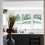 Appartement Avec Terrasse Privee Et Garage Rez De Chaussee Lumineux