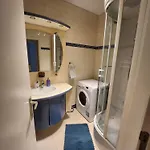Gezellig Met Balkon Appartement *