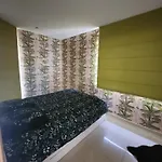 Gezellig Met Balkon * Brussel