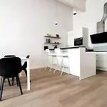 Spacious Loft Instant Favourite Up To 4 Guests Comfort & Style In Brussels