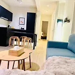 The Twin Suites Apartment