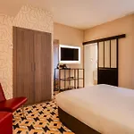 Alma Grand Place Hotel