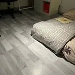 Belle Chambre De 1,30 Cm De Hauteur A Bruxelles Midi