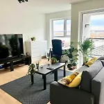 Elegant Apartment Near Atomium Ideal For Families