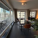 Stunning Apartment With 2 Bedrooms - Sleeps 6