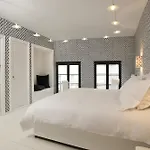 La Maison Haute Guesthouse