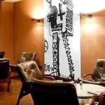 New Charlemagne Hotel