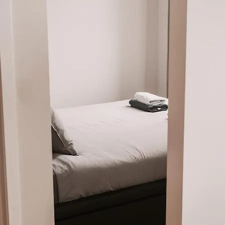 And Cozy In Aparthotel 3*