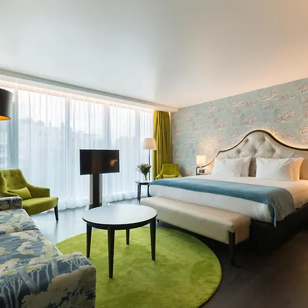 Hotel Thon Bristol Stephanie 4*