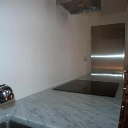 La Petite Maison Apartment *