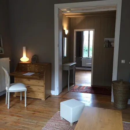 Chatelain Cosy Nest Apartment *
