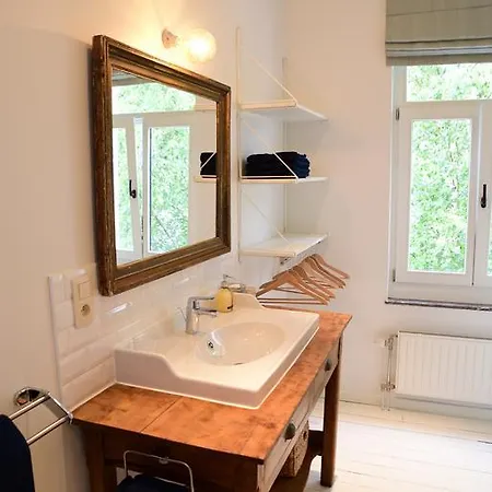 The Nest Bed & Breakfast Brussels