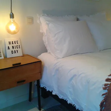 Bed & Breakfast The Nest Brussels
