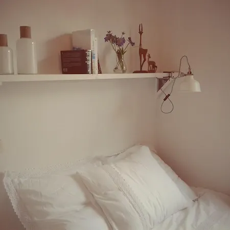 Bed & Breakfast The Nest Brussels