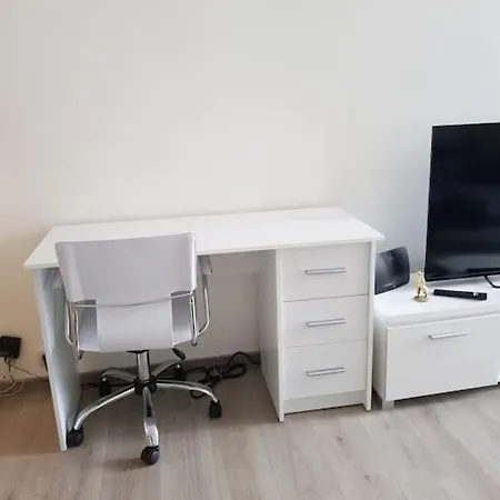 Studio Quartier Louise Calme * Brussels