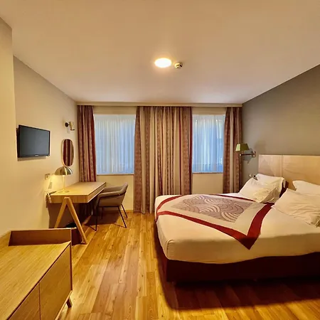 Bedford Hotel 3*