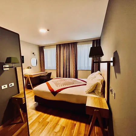 Hotel Bedford