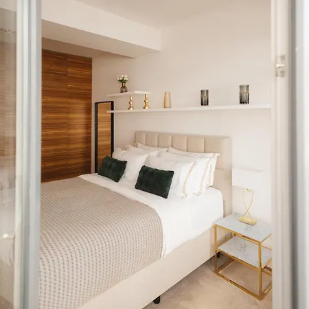 400m² Fastueux Central Apartment *