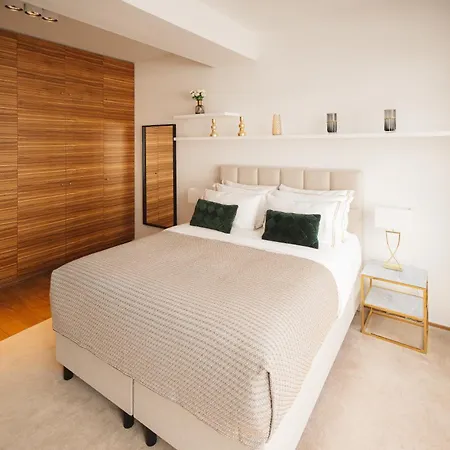 400m² Fastueux Central Apartment *