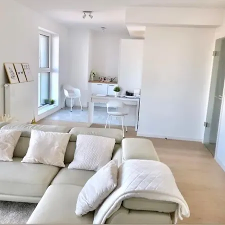 Luxury With Stunning View & Free Parking Brussels