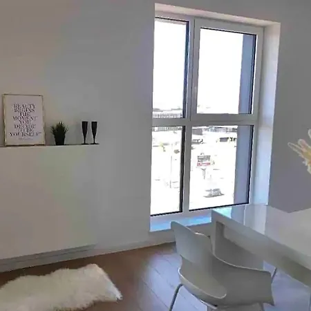 Apartment Luxury With Stunning View & Free Parking Brussels