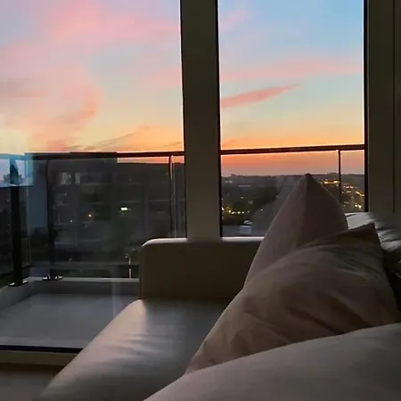 Luxury With Stunning View & Free Parking Brussels