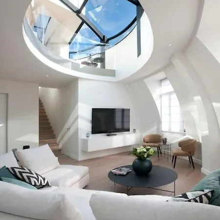 Triplex In The Center Apartment Brussels