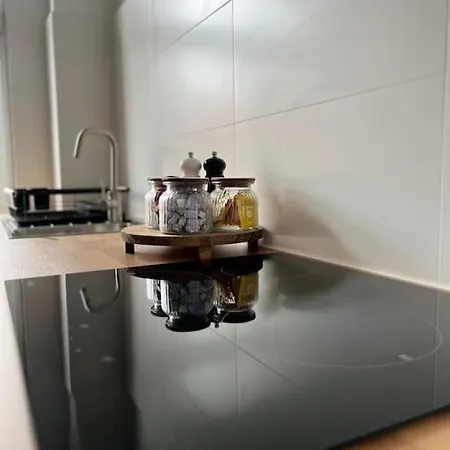 Eu Aeroport Confort Et Cosy Proche Centre Apartment *