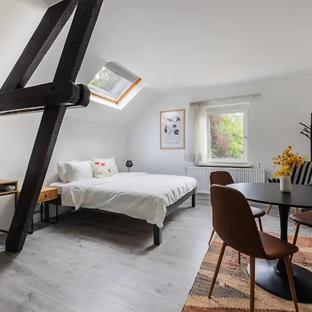 Cosy Place Expo 300 Apartment *
