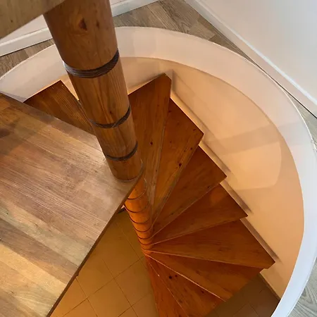 Studio Duplex Au Rez-de-chaussee * Brussels