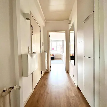 Bright- Stylish In Nature Apartment Brussels